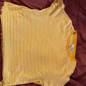 Striped rippled cropped shirt